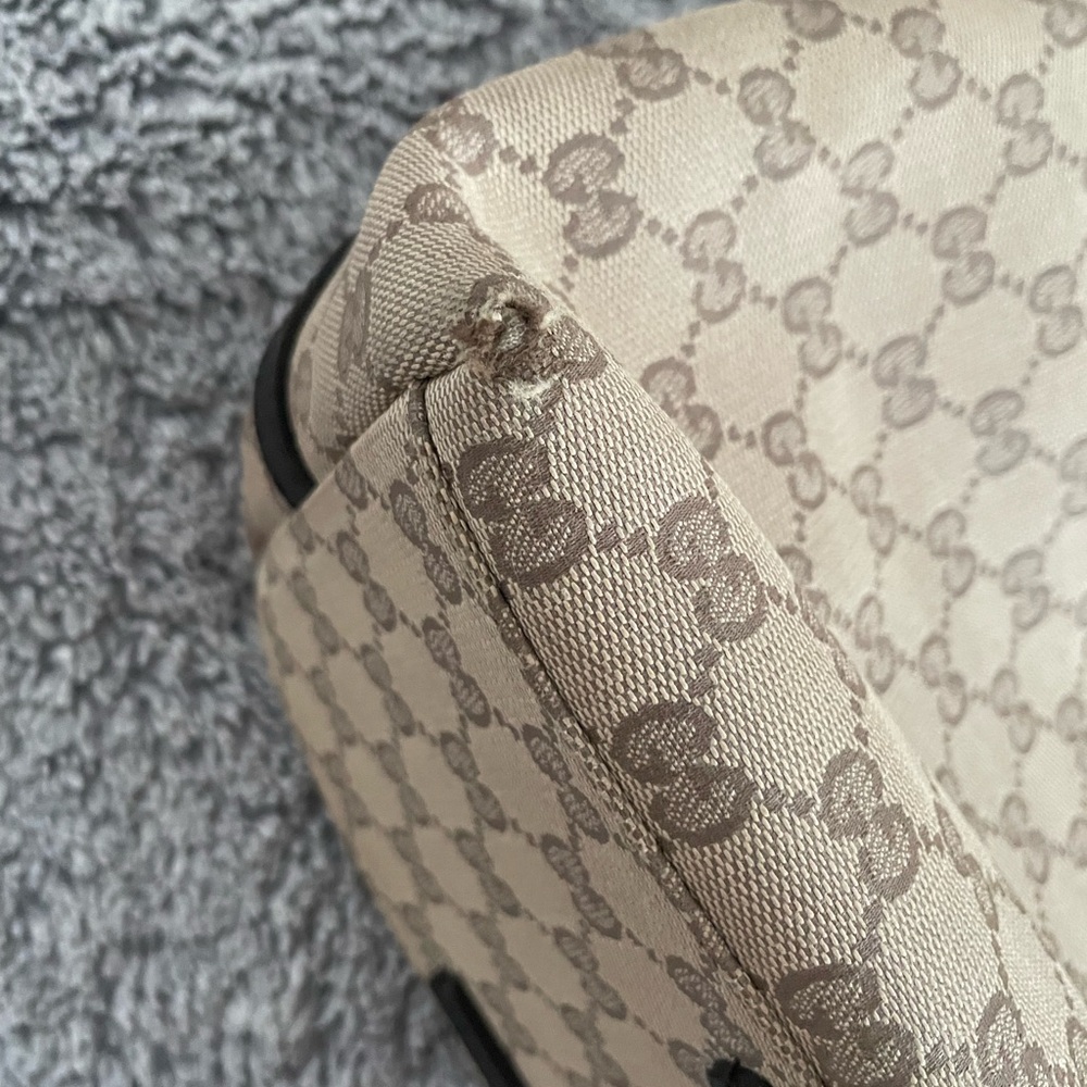 Authentic Gucci Jumbo GG Canvas Tote Bag - Picture 3 of 5